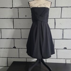 3/$50 WHITE HOUSE BLACK MARKET Black Strapless Dress Sz 6